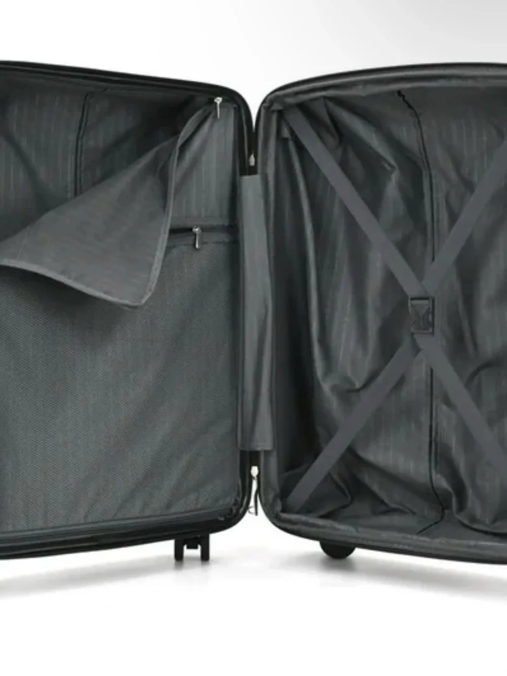 U.S army Black Hard-Shell 28” Luggage